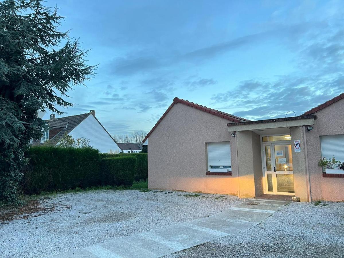 Appartement Le Mollien à Calais Extérieur photo